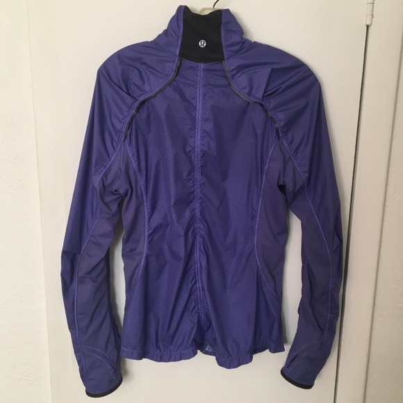 lululemon run essential jacket